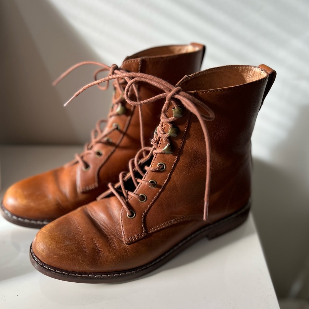 The Kellie Lace Up Boot- stylish leather boot